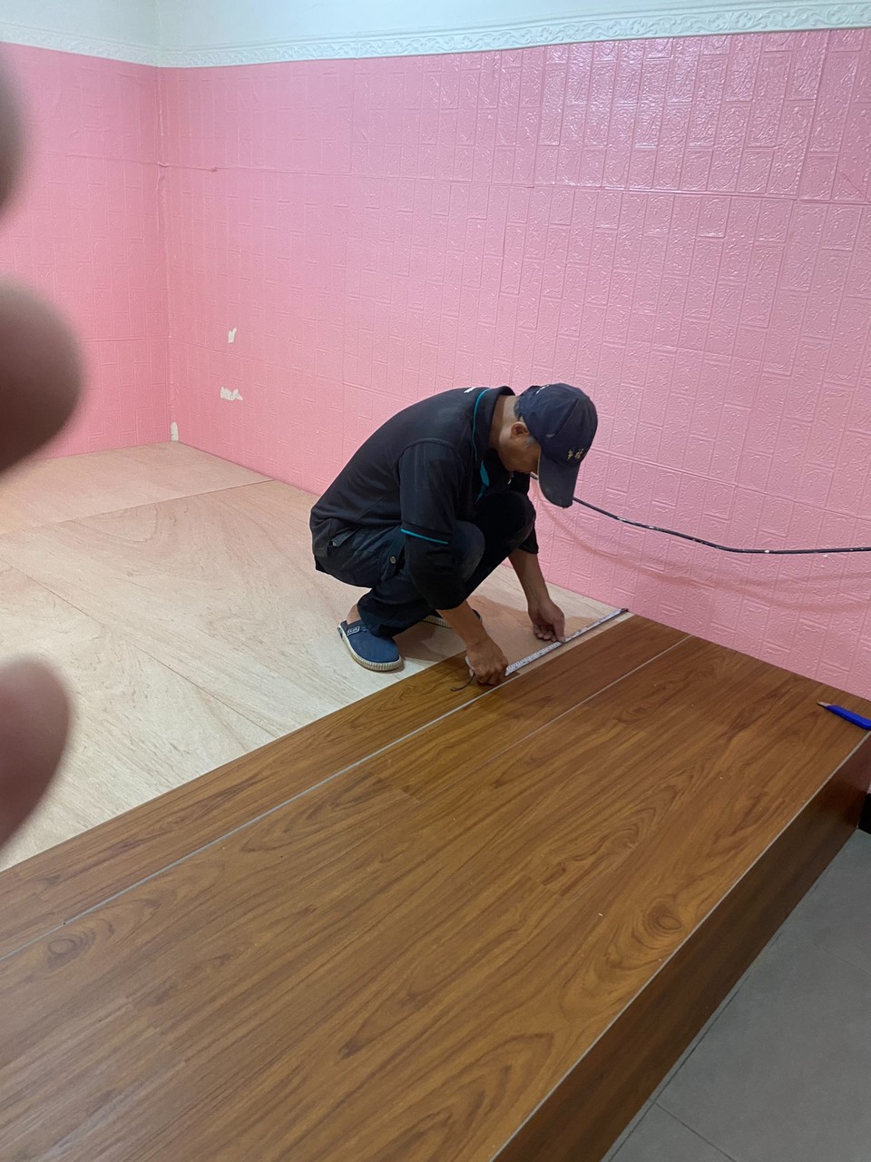 �a�q��@���C