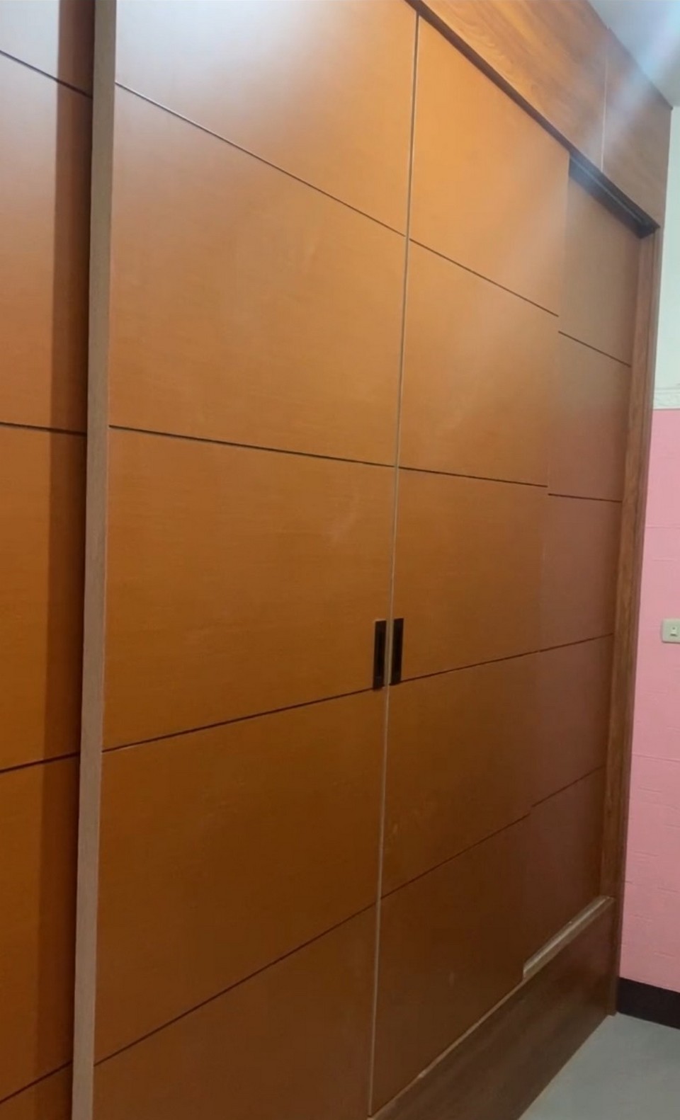 �a�q��@���C