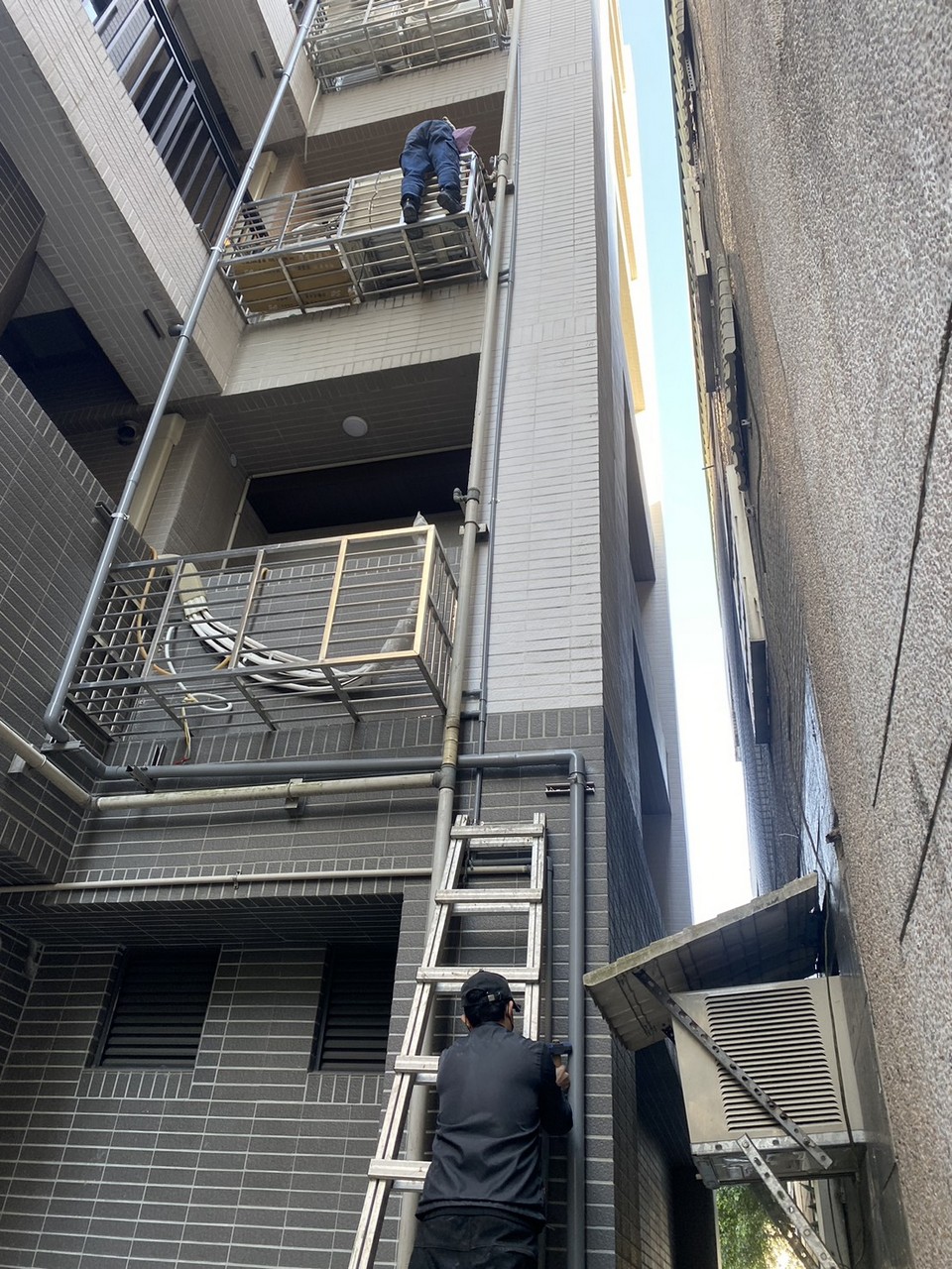 �s��ϧN��w�ˤu�{